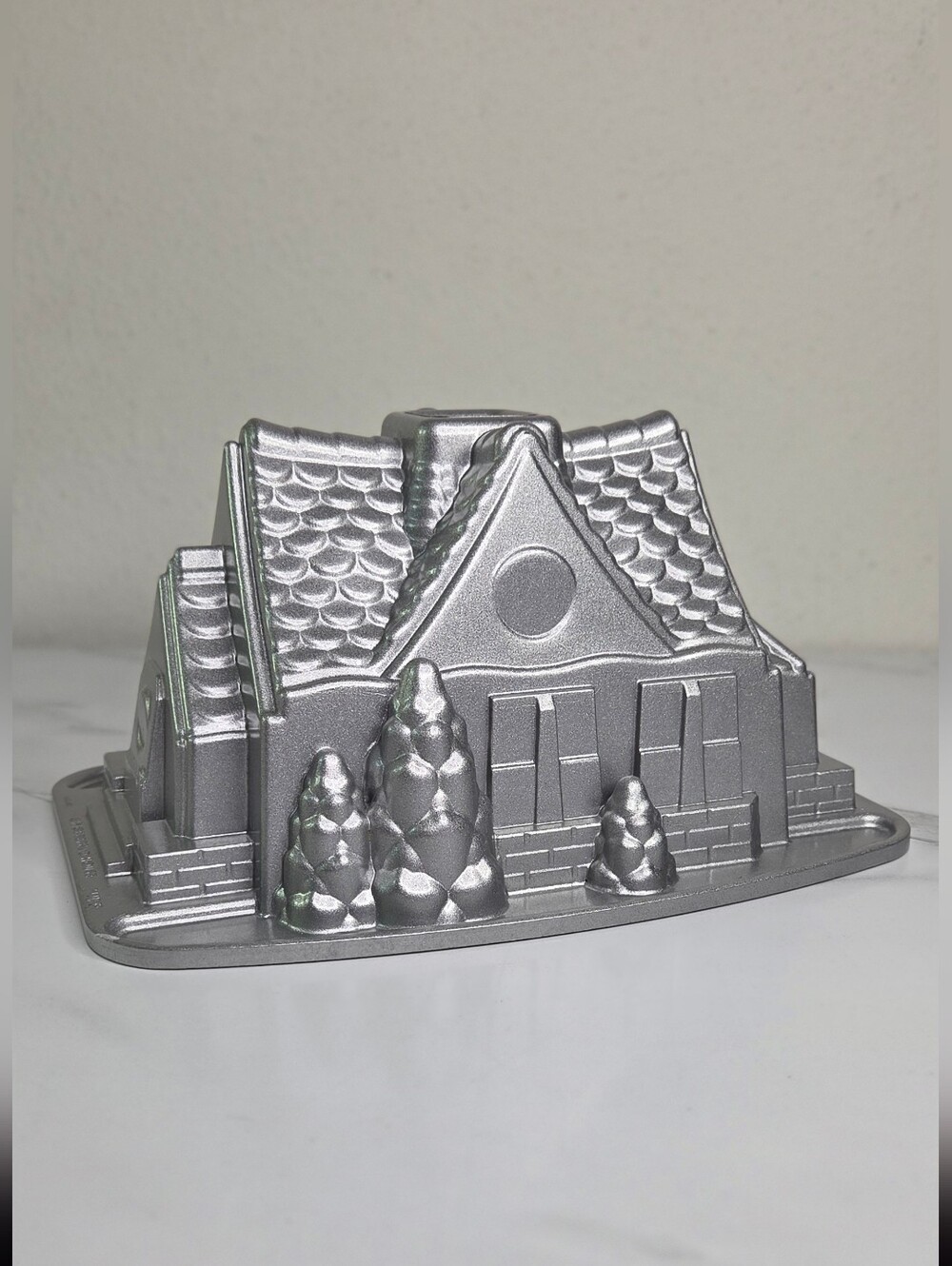 Nordic Ware Gingerbread House Cake Pan